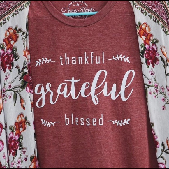 “THANKFUL•GRATEFUL•BLESSED”—GRAPHIC TEE!! BNWOT!! - Picture 3 of 5